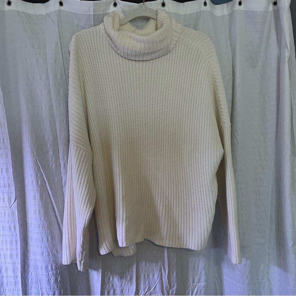 Abercrombie and Fitch Cream Turtleneck Sweater